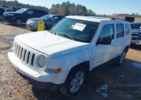 2014 Jeep Patriot Latitude из США, поврежденный, VIN 1C4NJPFA0ED645484